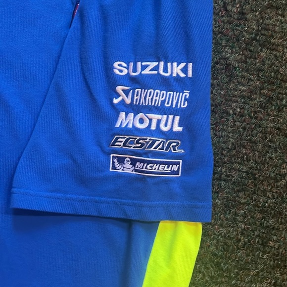 TEAM SUZUKI MOTO GP Pit Crew Polo - Picture 4 of 6